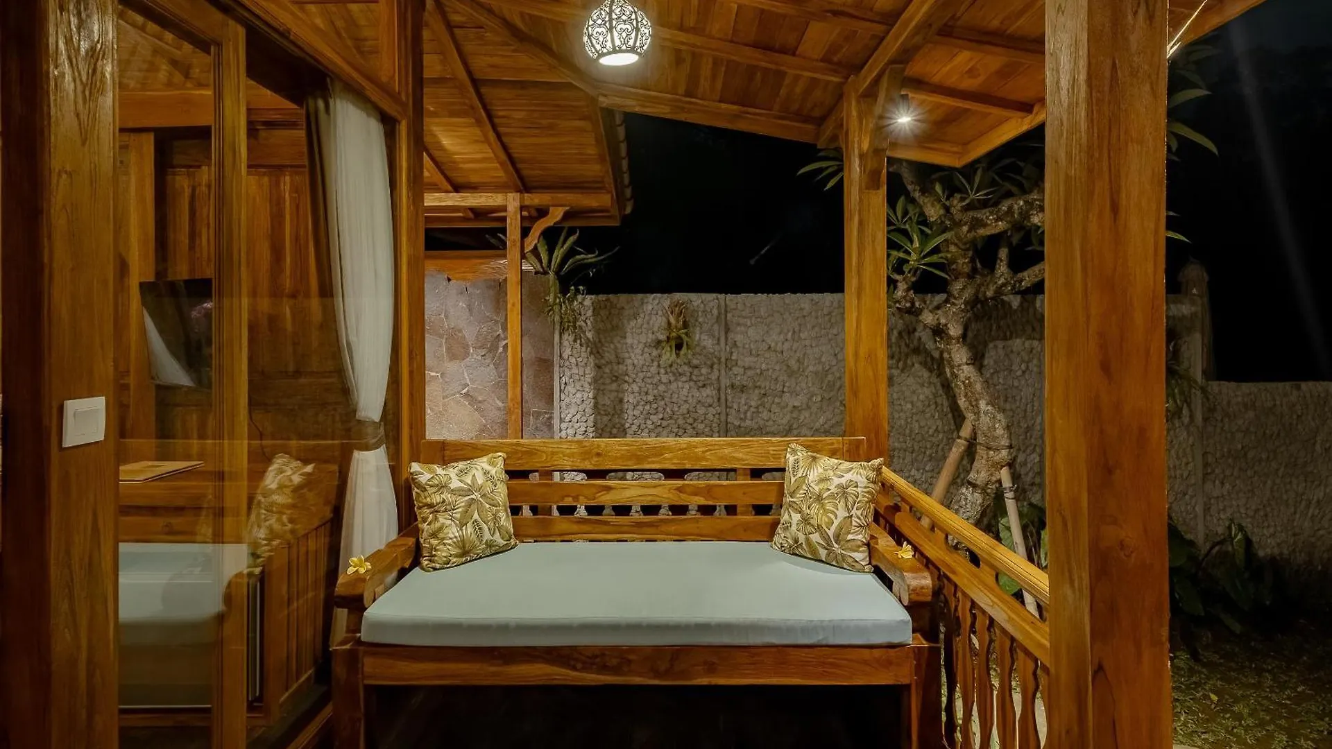 Anandari Ubud Villa
